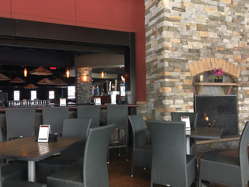 Shopping Mall «Lincolnshire Commons», reviews and photos, 900 Milwaukee Ave, Lincolnshire, IL 60069, USA