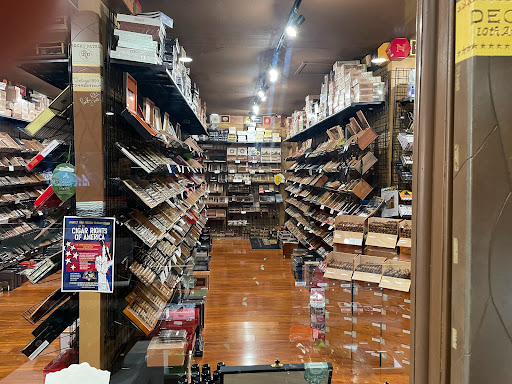 Cigar Shop «CIGAR CLUB», reviews and photos, 1407 Standiford Ave, Modesto, CA 95350, USA