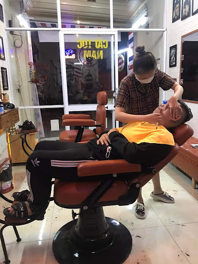 Tiệm cắt tóc nam - PHI BABER