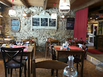 Atmosphère du Restaurant français La Table de Papa à Le Bignon - n°11