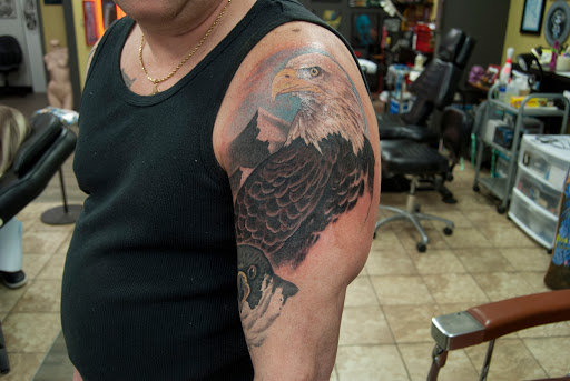 Tattoo Shop «Black Star Tattoo», reviews and photos, 533 Broad Ave, Belle Vernon, PA 15012, USA