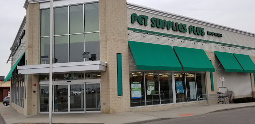 Pet Supply Store «Pet Supplies Plus», reviews and photos, 299 Roosevelt Rd, Glen Ellyn, IL 60137, USA