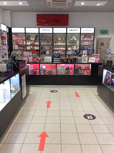 The Perfume Shop West Quay Southampton - Cosmetics store