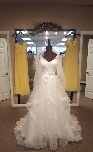 Bridal Shop «Sue Ames Bridal Outlet», reviews and photos, 202 N 10th St, Allentown, PA 18102, USA