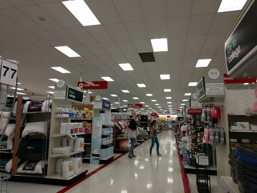 Department Store «Target», reviews and photos, 5570 Roswell Rd, Sandy Springs, GA 30342, USA