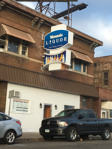 Liquor Liquidator, 1047 Hudson Rd, St Paul, MN 55106, USA, 