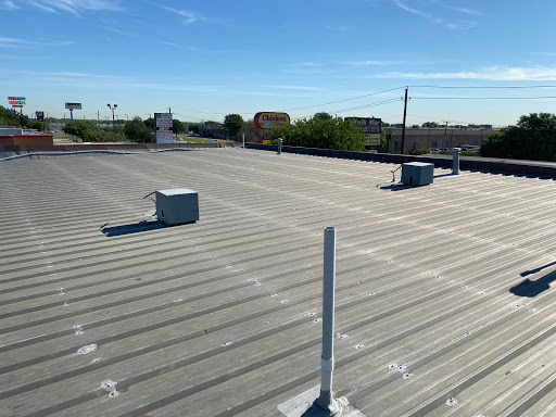 Roofing Contractor «Lon Smith Roofing & Construction», reviews and photos, 904 E Waggoman St, Fort Worth, TX 76110, USA