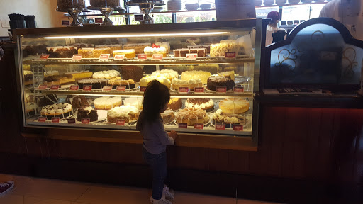 Restaurant «The Cheesecake Factory», reviews and photos, 1350 Stoneridge Mall Rd, Pleasanton, CA 94588, USA