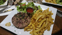 Steak tartare du Restaurant français La Piscine à Paris - n°5