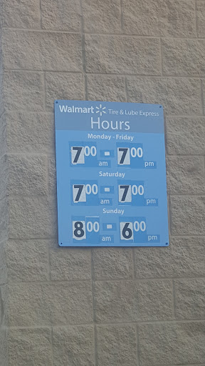 Department Store «Walmart Supercenter», reviews and photos, 2151 W Oaklawn Rd, Pleasanton, TX 78064, USA