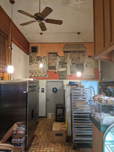 Donut Shop «Happy Donuts», reviews and photos, 3801 24th St, San Francisco, CA 94114, USA