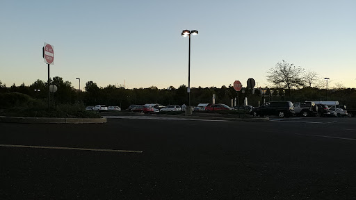 Grocery Store «Giant Food Stores», reviews and photos, 611 Main St, Harleysville, PA 19438, USA