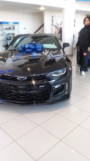 Chevrolet Dealer «Jake Sweeney Chevrolet», reviews and photos, 33 W Kemper Rd, Cincinnati, OH 45246, USA