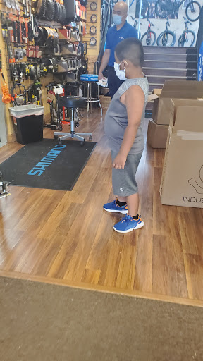 Bicycle Store «Beachwood Bicycles», reviews and photos, 101 Atlantic City Blvd, Beachwood, NJ 08722, USA