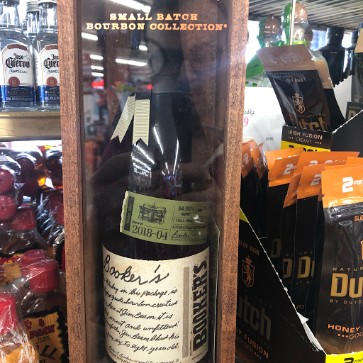 Liquor Store «Cardinal Wine & Spirits», reviews and photos, 1721 W Golf Rd, Mt Prospect, IL 60056, USA