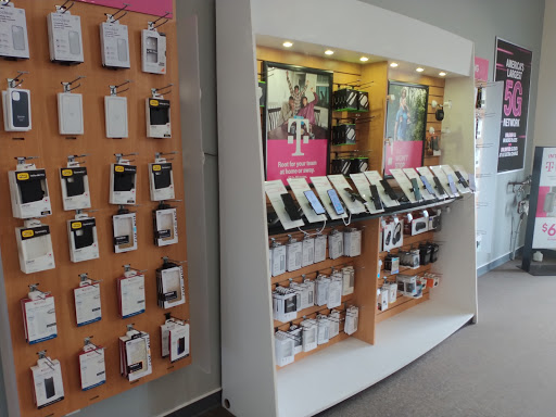 Shopping Mall «Town Square Mall», reviews and photos, 2405 Vestal Pkwy E, Vestal, NY 13850, USA