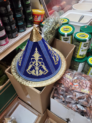 Beauty Salon «Mariela Hair Salon & Barber Shop», reviews and photos, 429 Osgood Ave, New Britain, CT 06053, USA