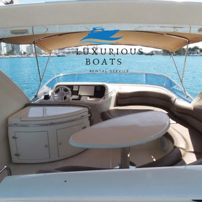 luxurious boats rental service