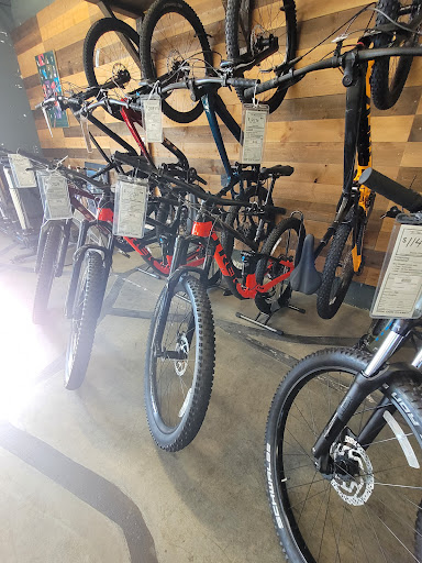 Bicycle Store «Two Wheels One Planet Bicycle Store», reviews and photos, 420 E 17th St, Costa Mesa, CA 92627, USA