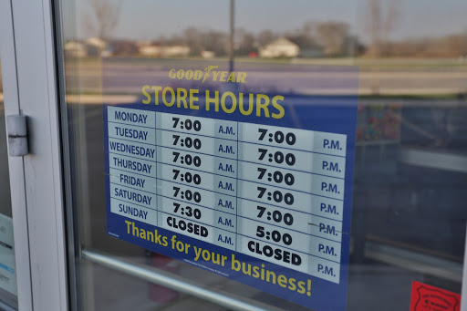 Tire Shop «Auto Tech Centers - Huntley», reviews and photos, 10370 IL-47, Huntley, IL 60142, USA