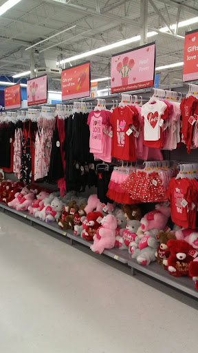 Department Store «Walmart Supercenter», reviews and photos, 2500 Lake Shore Dr E, Ashland, WI 54806, USA