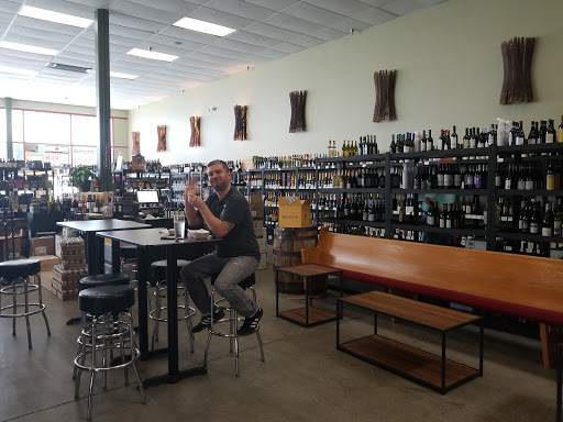 Liquor Store «Barrel Chest Wine & Beer», reviews and photos, 4035 Electric Rd B, Roanoke, VA 24018, USA