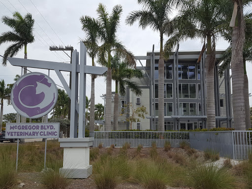 Mc Gregor Boulevard Veterinary: Jones Lura DVM image