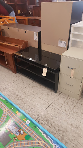 Thrift Store «Family Thrift Store», reviews and photos, 2012 W Newport Pike, Wilmington, DE 19804, USA