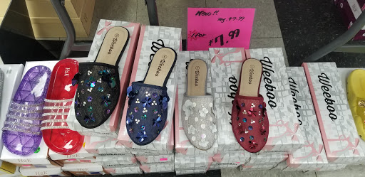 Beauty Supply Store «Sammy Hair & Beauty Supply», reviews and photos, 10942 Hamilton Ave, Cincinnati, OH 45231, USA