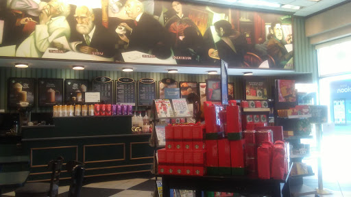 Book Store «Barnes & Noble», reviews and photos, 235 Union St, Waterbury, CT 06706, USA