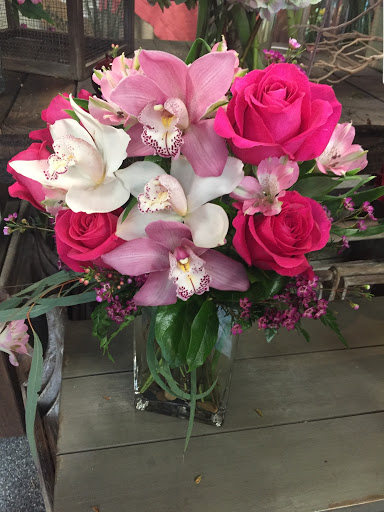 Florist «Forestwood Florist», reviews and photos, 11818 Inwood Rd, Dallas, TX 75244, USA