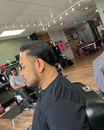 Barber Shop «Classic Blends Barbershop», reviews and photos, 1700 Elmwood Ave, Warwick, RI 02888, USA