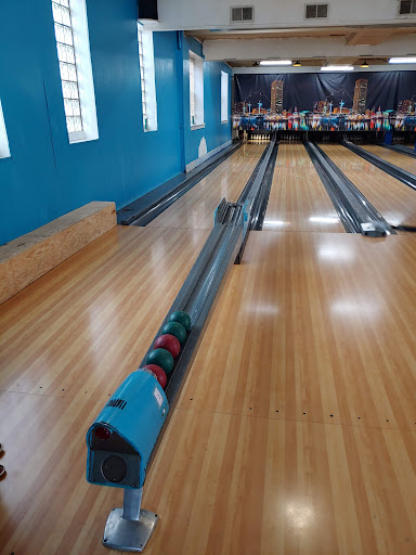 Bowling Alley «Patterson Bowling Center», reviews and photos, 2105 Eastern Ave, Baltimore, MD 21231, USA