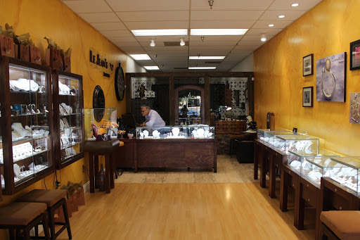Jeweler «LeJeans Jewelers», reviews and photos, 931 N State Rd 434 Suite 1205, Altamonte Springs, FL 32714, USA