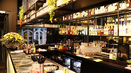 CALMA - Bar & Lounge Hannover - Georgstraße 3, 30159 Hannover, Germany
