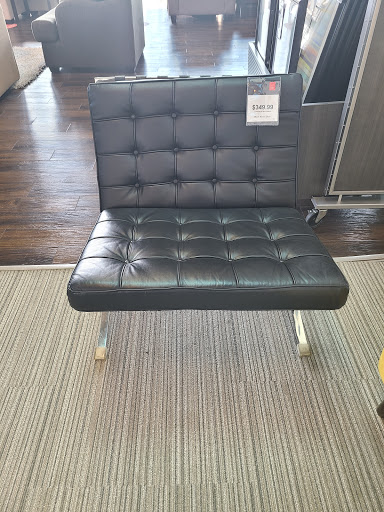 Furniture Rental Service «CORT Furniture Rental and Clearance center», reviews and photos, 1207 N Boulevard, Richmond, VA 23230, USA