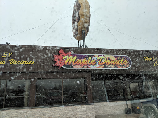 Donut Shop «Maple Donuts», reviews and photos, 50 Robinhood Dr, Goldsboro, PA 17319, USA