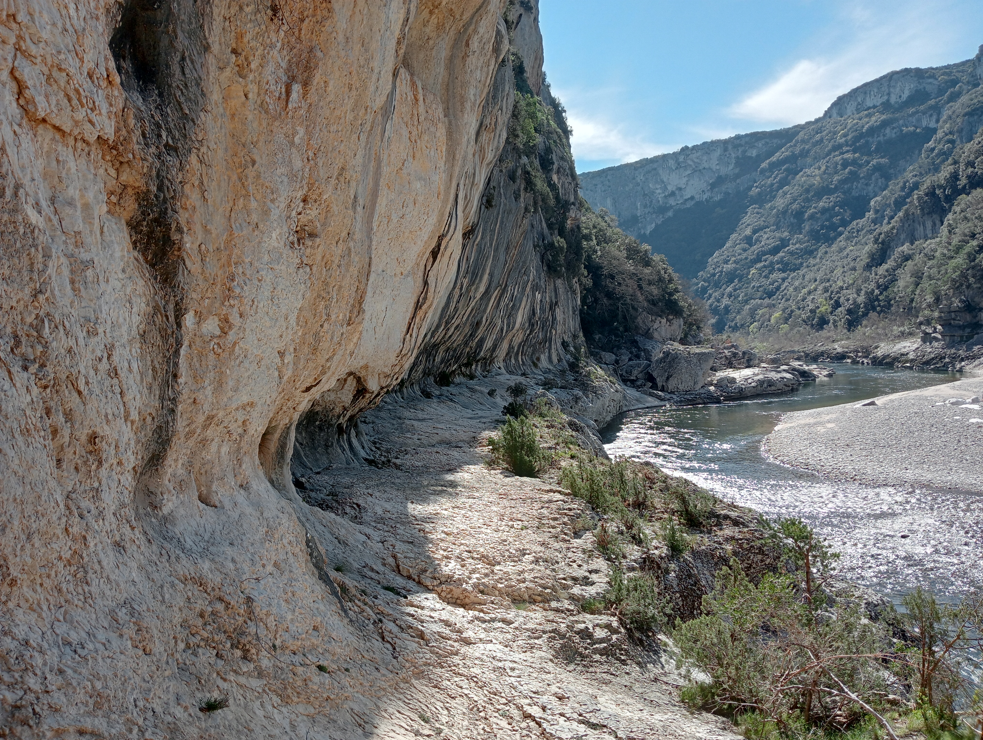 Photo n° 2 de l'avis de Emil.o fait le 03/04/2023 à 14:41