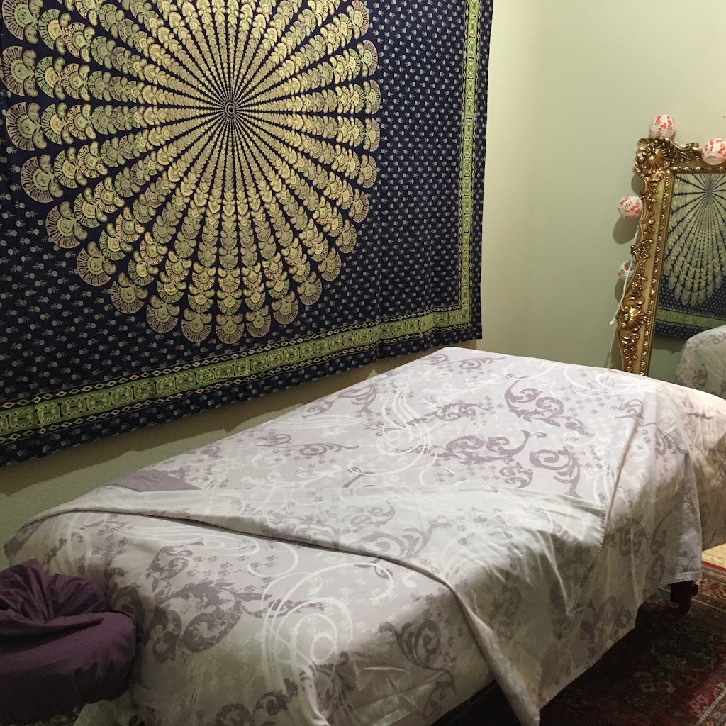 Laura Haas, LMT 75704