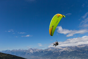 Parapro - Paragliding / paramotoring Christchurch