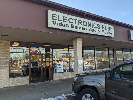 Electronics Store «Electronics Flip», reviews and photos, 5896 Mayfield Rd, Mayfield Heights, OH 44124, USA