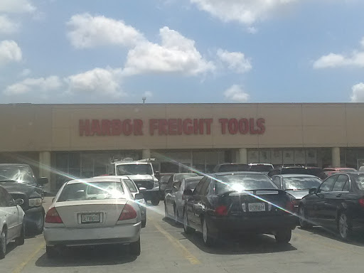 Tool Store «Harbor Freight Tools», reviews and photos, 410 W 49th St #104, Hialeah, FL 33012, USA