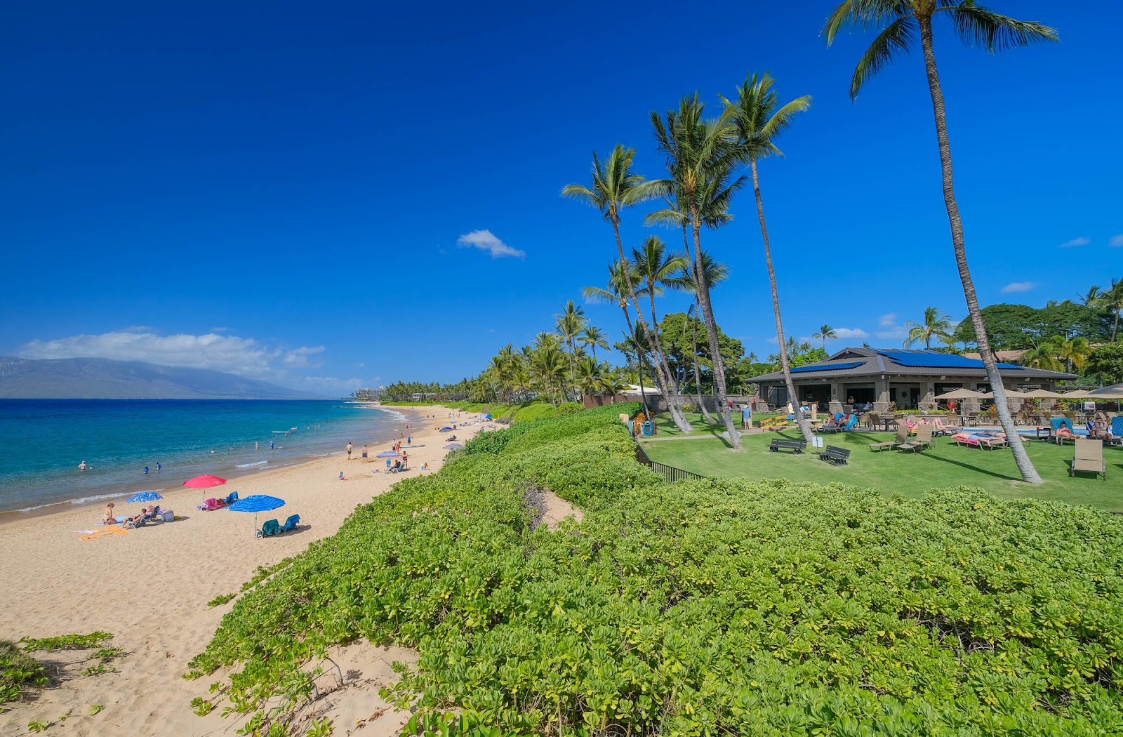 Foto van Keawakapu Beach met turquoise puur water oppervlakte