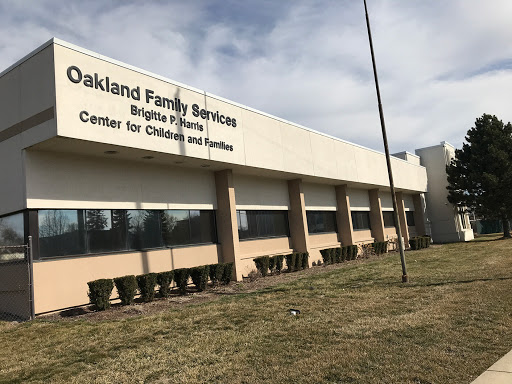 Oakland Family Services Programs & Central Administration Children's Learning Center