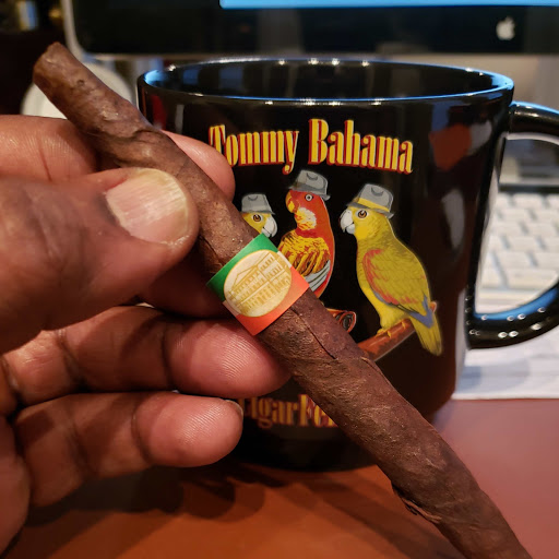 Cigar Shop «Battleground South Cigar Lounge», reviews and photos, 1020 S Garden St, Columbia, TN 38401, USA