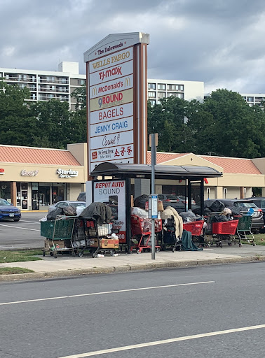 Ice Cream Shop «Carvel», reviews and photos, 419 N Central Ave, Hartsdale, NY 10530, USA