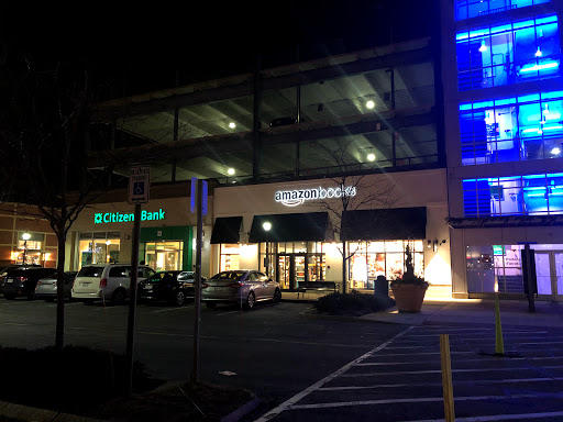 Electronics Store «Amazon Books», reviews and photos, 246 Legacy Pl, Dedham, MA 02026, USA