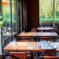 Atmosphère du Restaurant français Restaurant Brumaire à Saint-Cloud - n°3