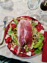 Prosciutto crudo du Restaurant français Buron des Estives à Allanche - n°1