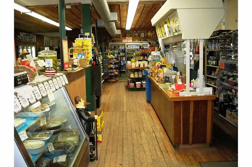 Grocery Store «Green Harbor General Store», reviews and photos, 40 Marginal St, Marshfield, MA 02050, USA
